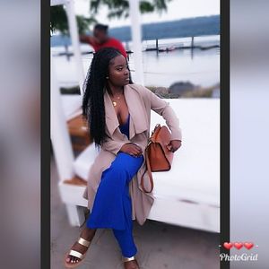 Meet your Posher, Anita